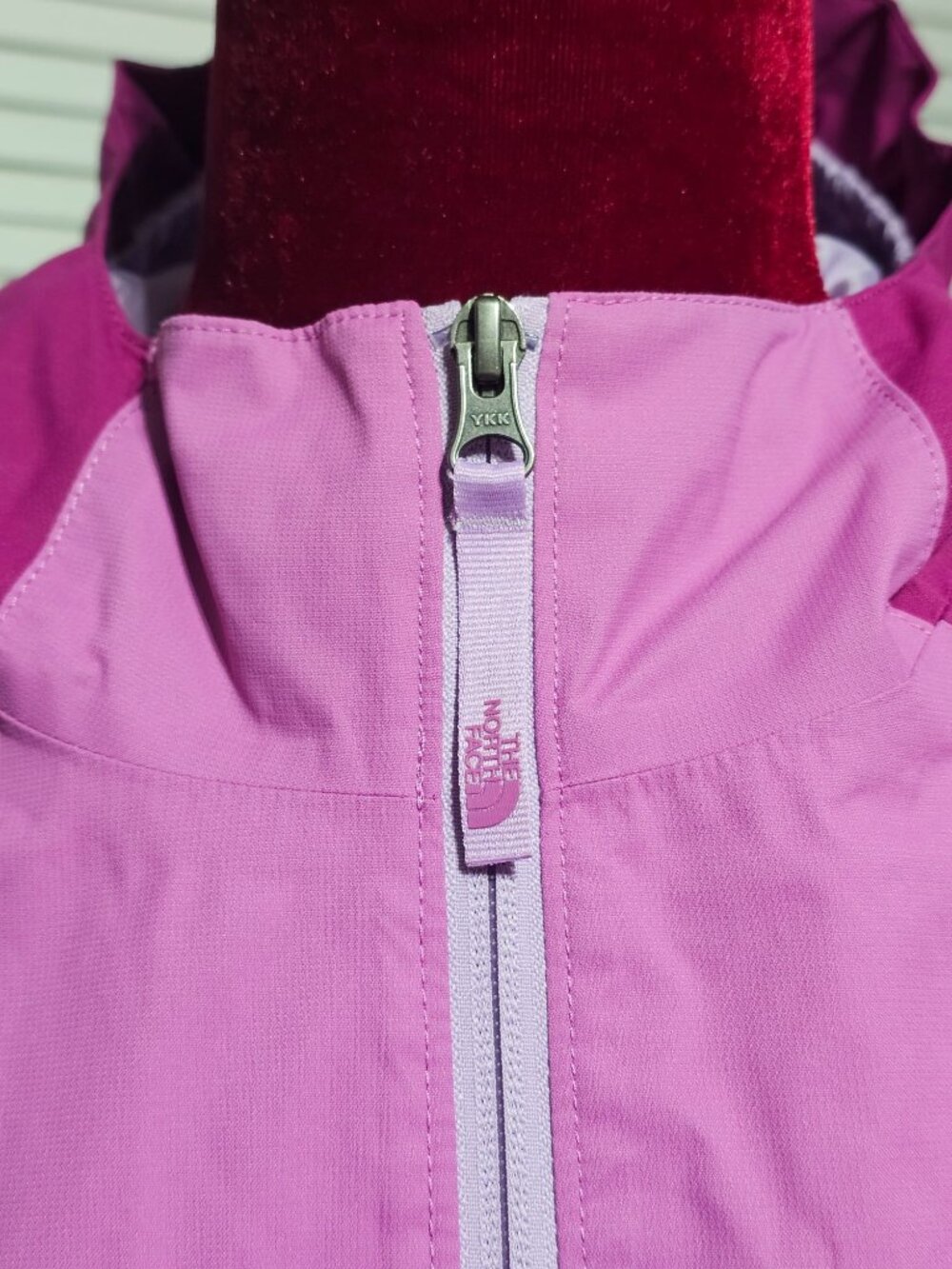 The North Face Girls Youth Pink Magenta Windbreaker Hooded Jacket Sz L14/16 2986 - Picture 10 of 15